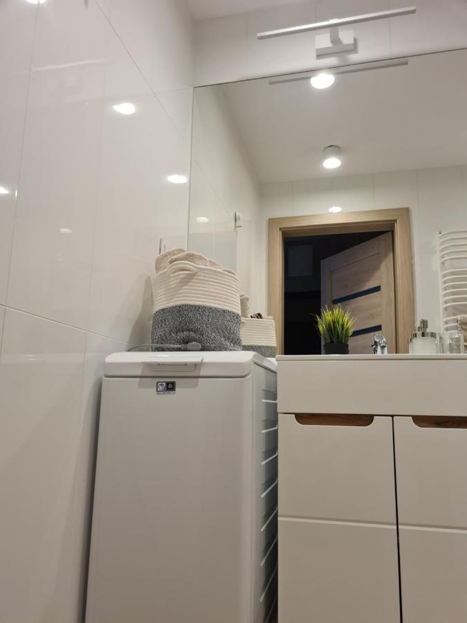 Mostowa 23 Hugo Apartment, Self Check-In 24H, Free Parking, Air-Conditioning Poznań Exteriör bild